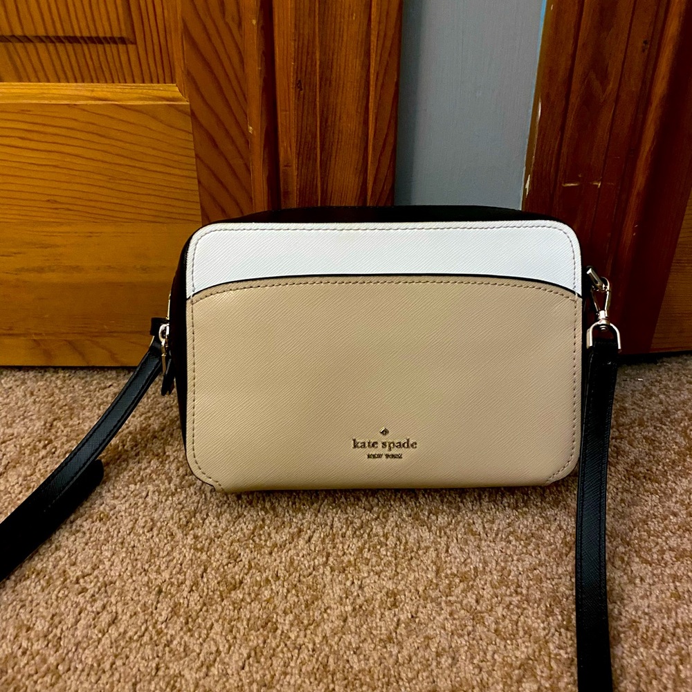 KATE SPADE SATCHEL - beige white and black medium sized perfect condition